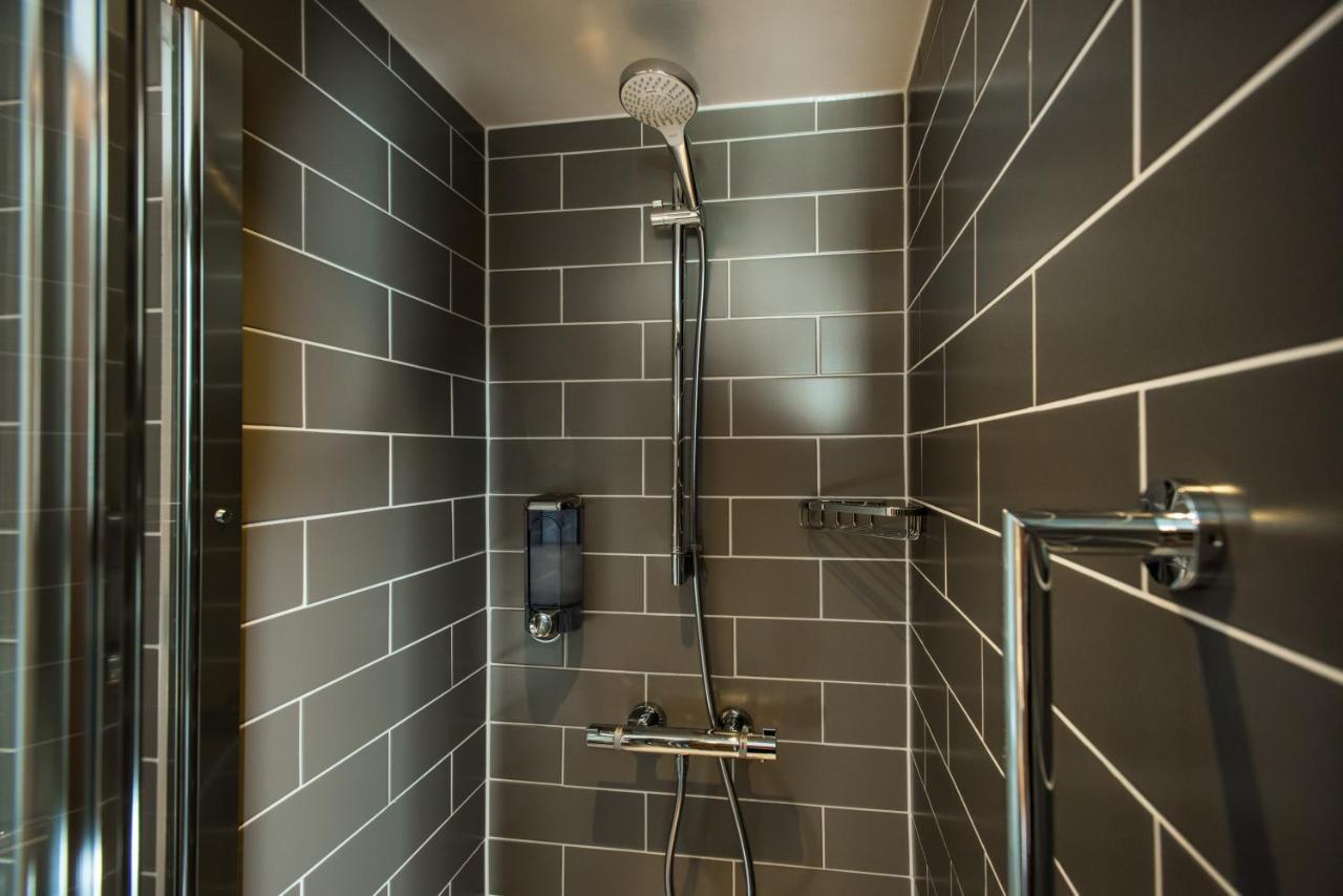Holiday Inn Express Burton On Trent By Ihg Экстерьер фото
