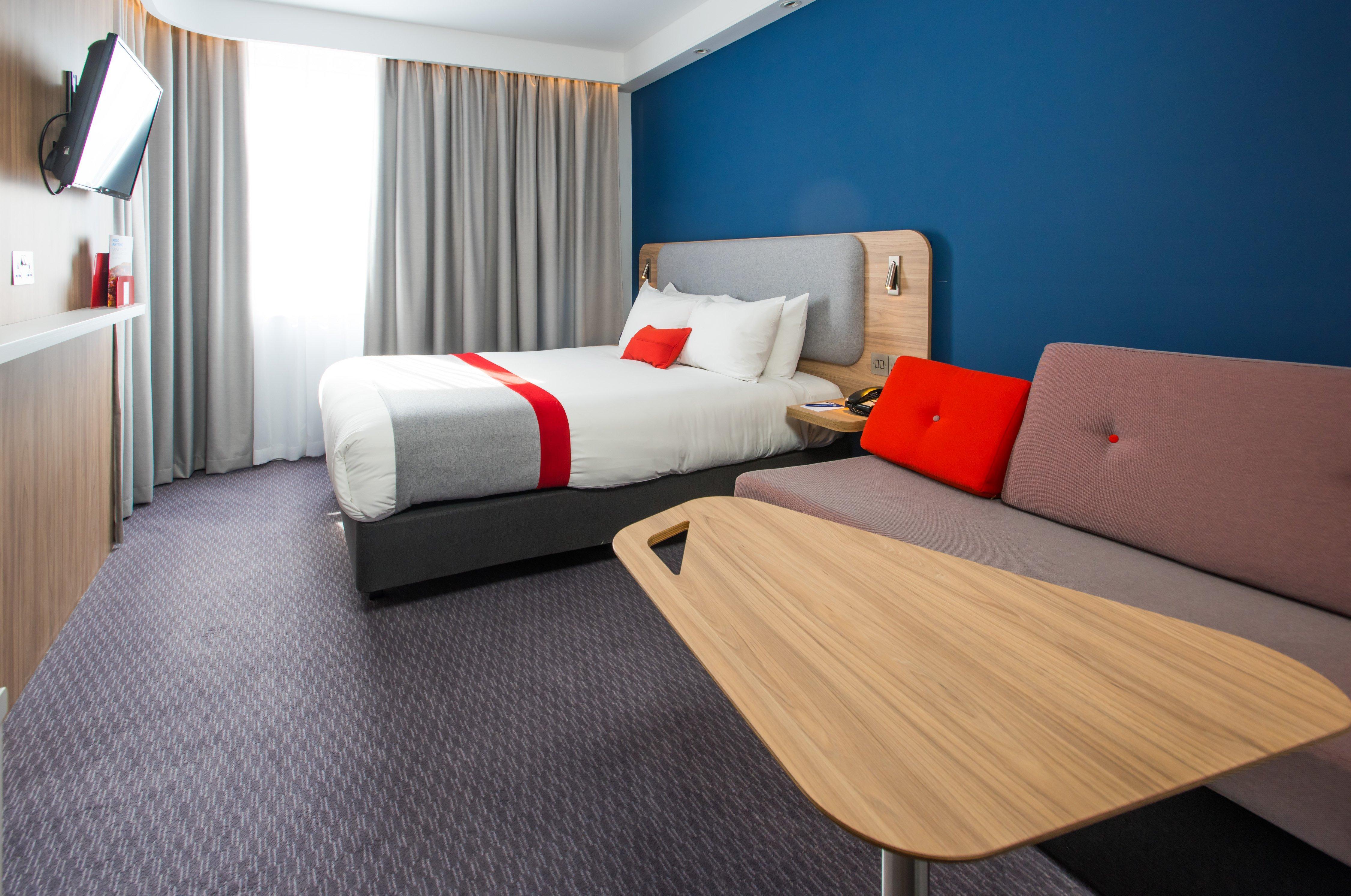 Holiday Inn Express Burton On Trent By Ihg Экстерьер фото