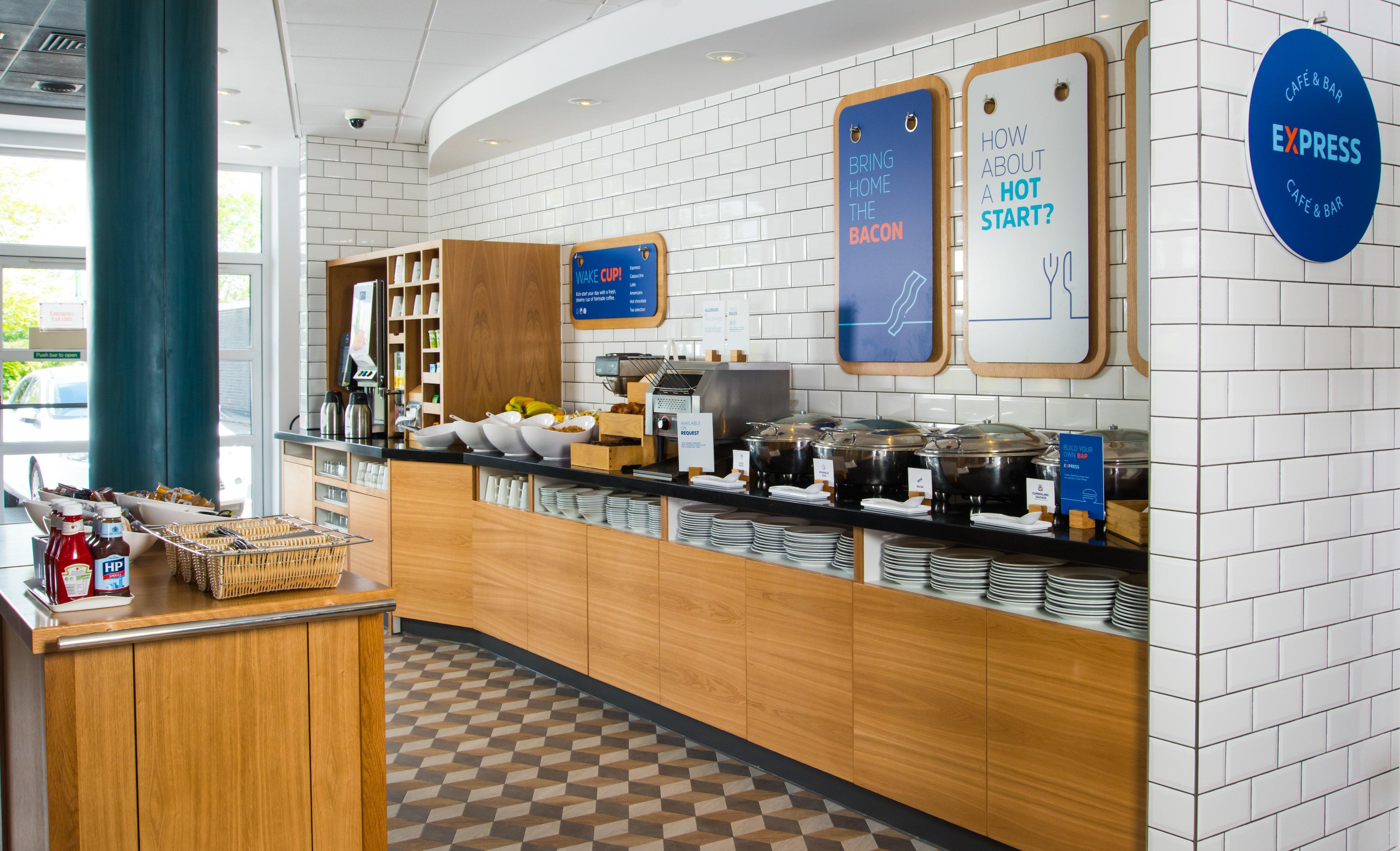 Holiday Inn Express Burton On Trent By Ihg Экстерьер фото