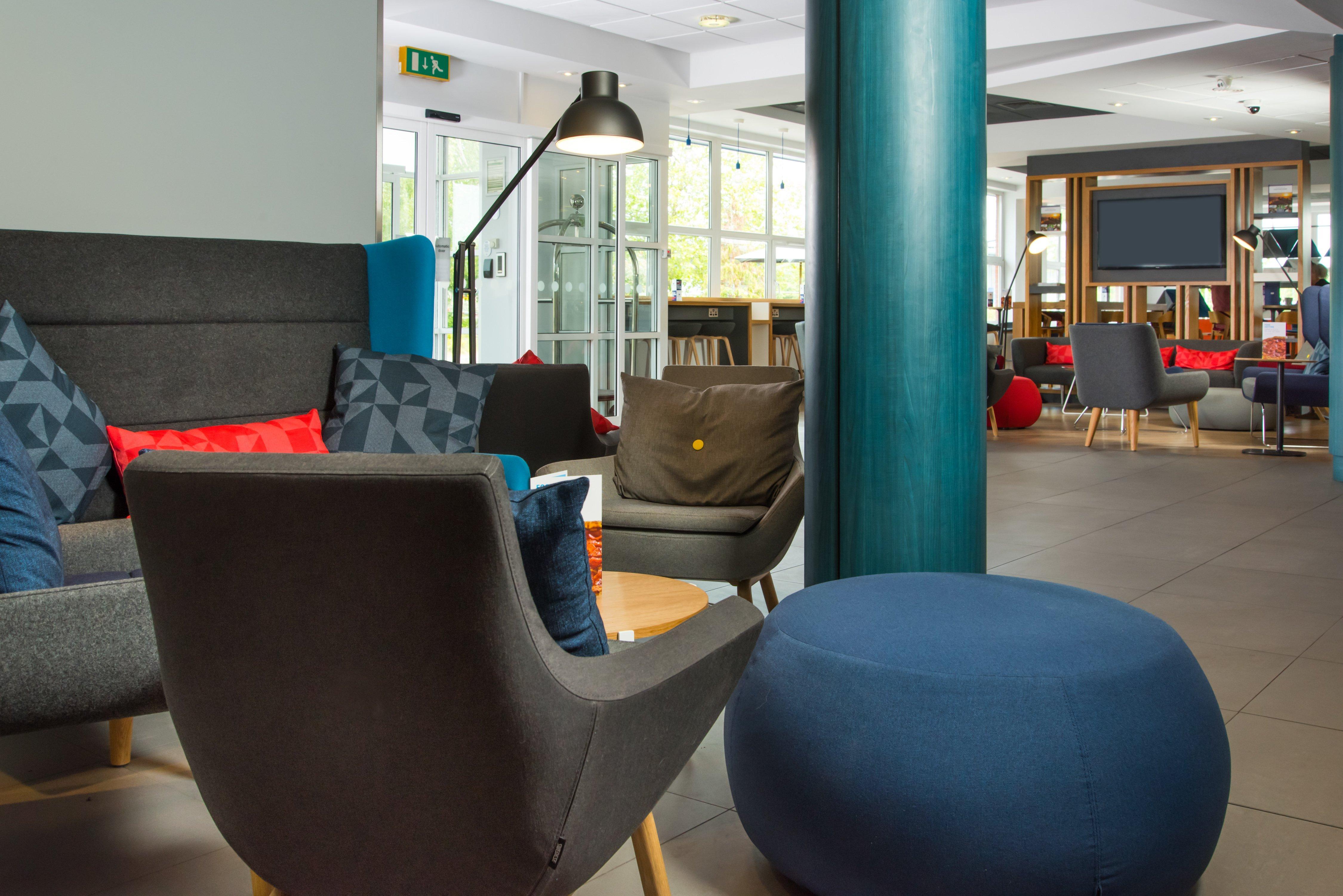 Holiday Inn Express Burton On Trent By Ihg Экстерьер фото